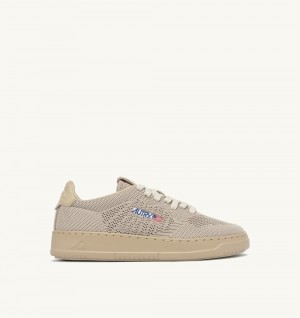 Autry Easeknit Medalist Low Sneakers Mojave Desert Sneakers Uomo Beige | 31594-KTQV