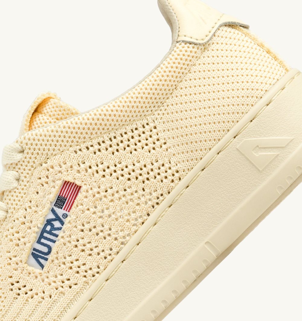 Autry Easeknit Medalist Low Sneakers Pearsorbet Sneakers Uomo Gialle | 63054-DKWZ