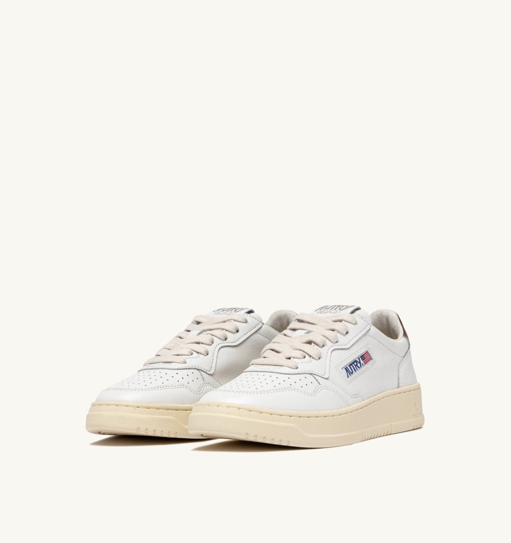 Autry Medalist Low Sneakers Leather Sneakers Donna Bianche | 13527-OAHZ