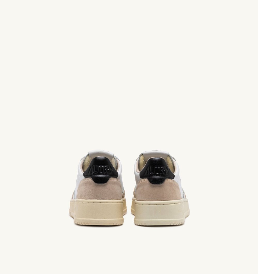 Autry Medalist Low Sneakers Leather Suede Sneakers Donna Nere Bianche | 19075-VGOK