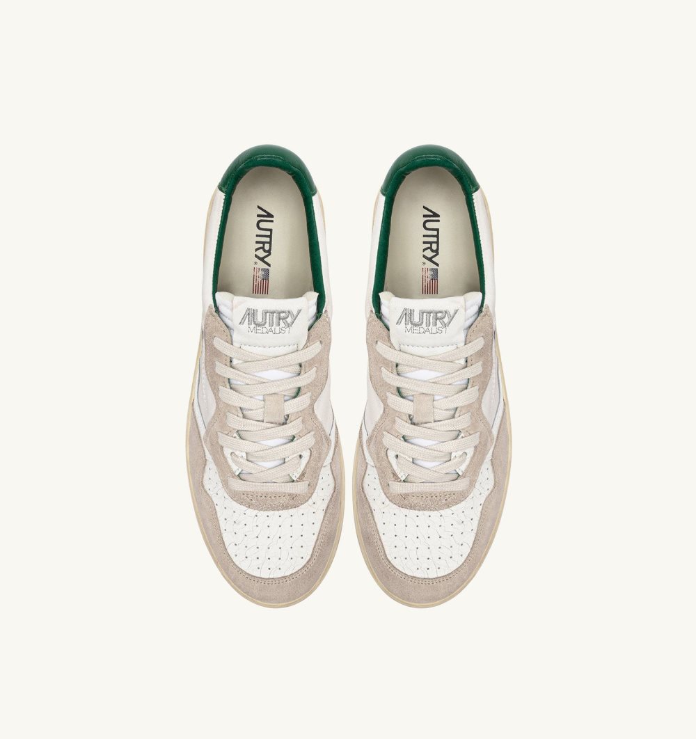 Autry Medalist Low Sneakers Leather Suede Green Sneakers Donna Verdi Bianche | 93612-PAQV