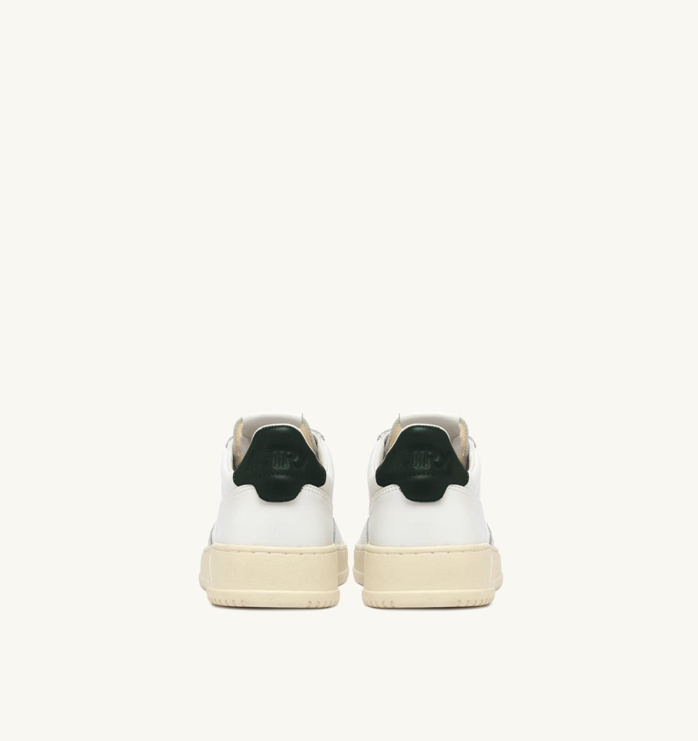 Autry Medalist Low Sneakers Mountain Leather Sneakers Donna Bianche | 03762-EDTW