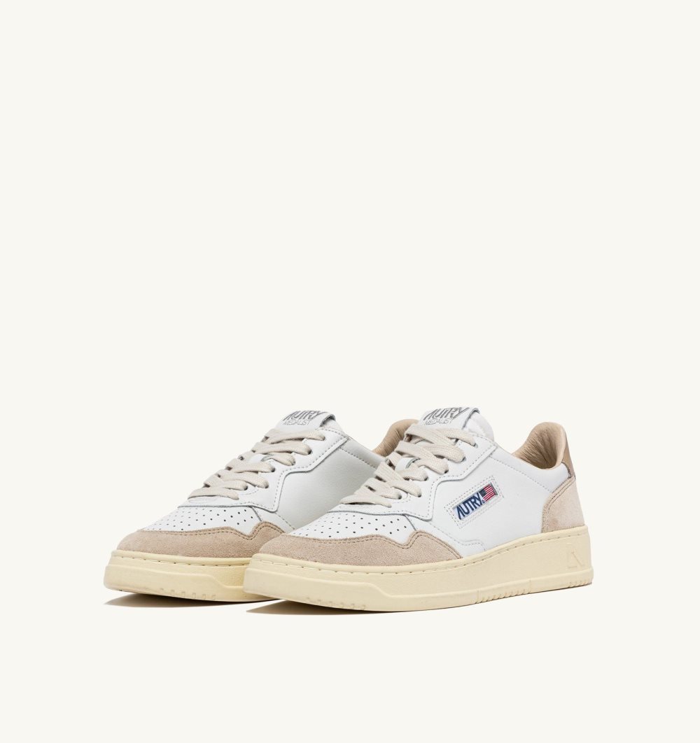 Autry Medalist Low Sneakers Pepper Leather Suede Sneakers Donna Bianche Beige | 32654-VXZM