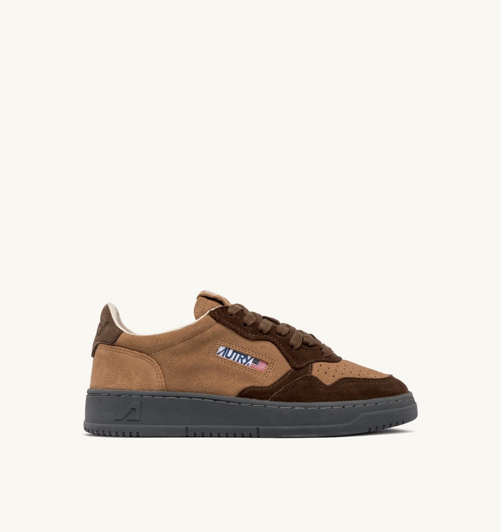 Autry Medalist Low Sneakers Suede Sneakers Uomo Marrone | 06285-FAVW